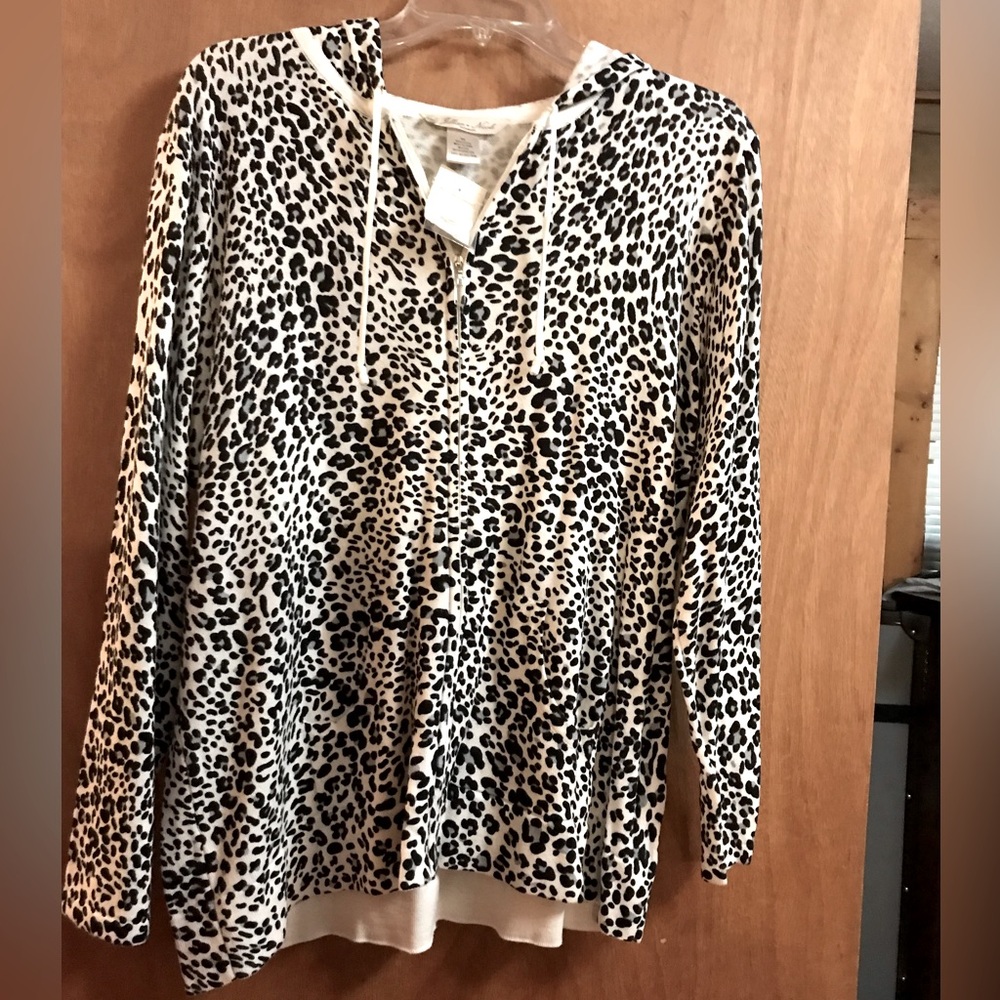 Women’s Sweater Jacket